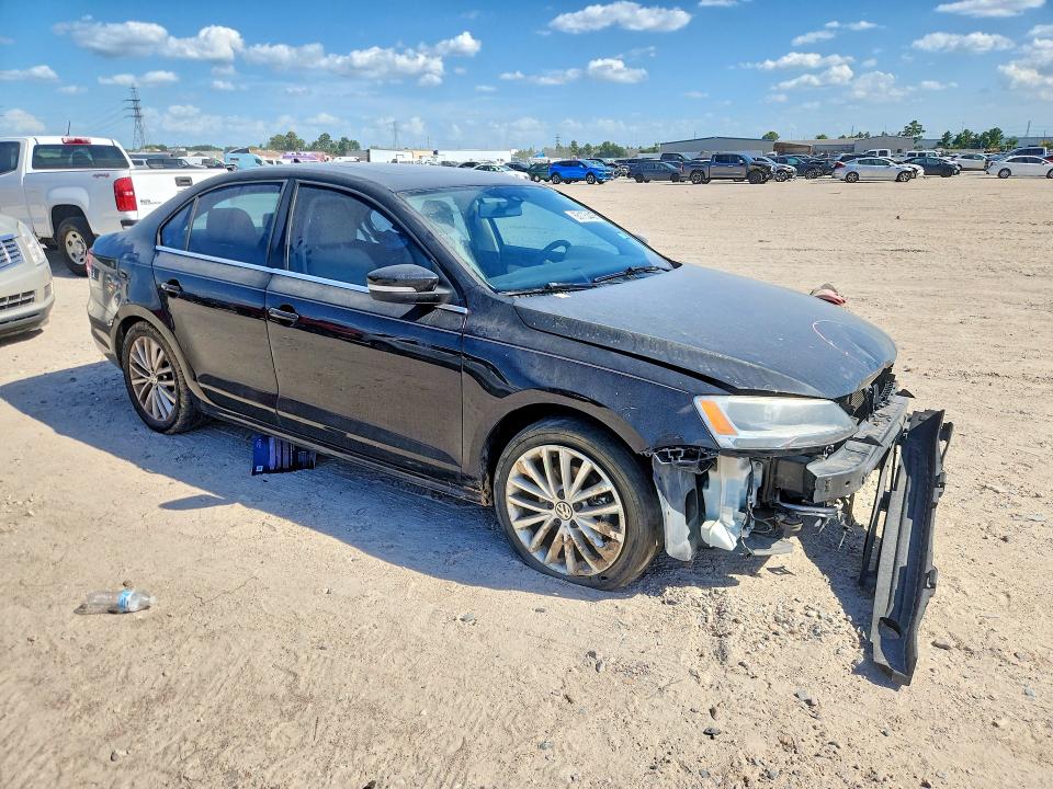 65175446 :رقم المزاد ، 3VWL07AJ9GM238088 vin ، 2016 Volkswagen Jetta مزاد بيع