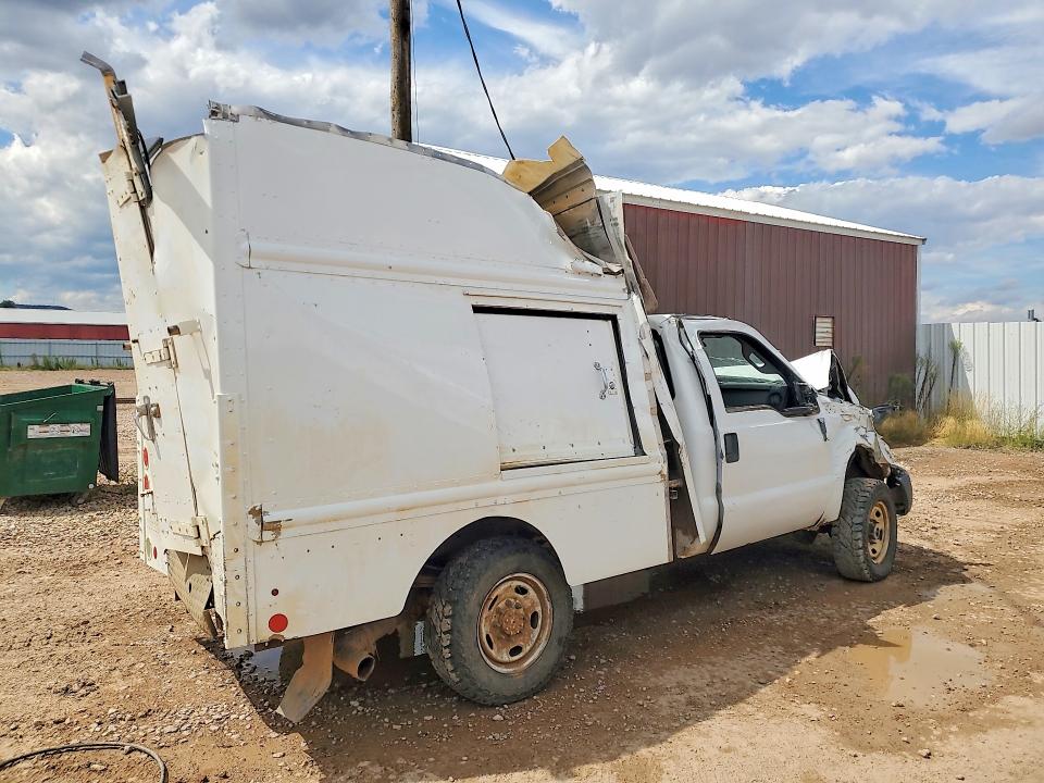 58308846 :رقم المزاد ، 1FDBF2B65FED21639 vin ، 2015 Ford F250 مزاد بيع