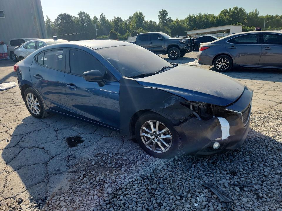 Продажа на аукционе авто 2018 Mazda 3, vin: 3MZBN1U74JM160031, номер лота: 64945786