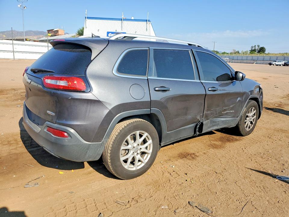 Продажа на аукционе авто 2016 Jeep Cherokee, vin: 1C4PJMCB6GW300617, номер лота: 64610706