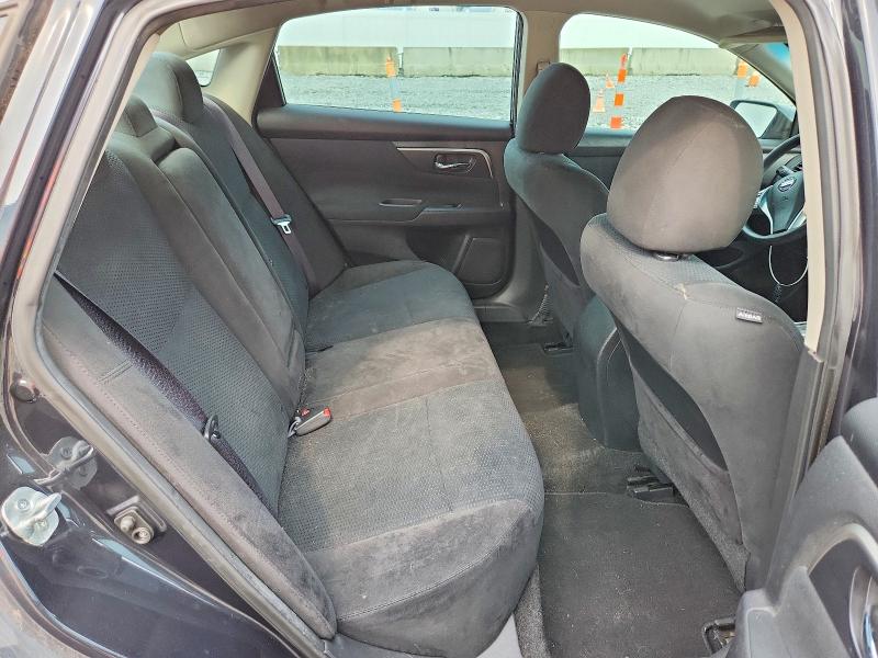Продажа на аукционе авто 2015 Nissan Altima, vin: 1N4AL3AP2FN374944, номер лота: 63623646
