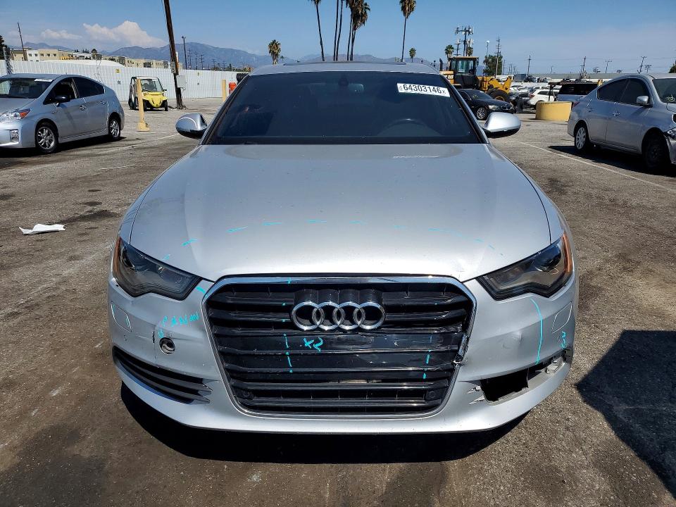 Продажа на аукционе авто 2012 Audi A6, vin: WAUDFAFC8CN114601, номер лота: 64303146