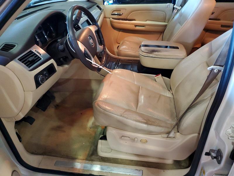 Продажа на аукционе авто 2008 Cadillac Escalade, vin: 3GYFK62828G246432, номер лота: 64687606