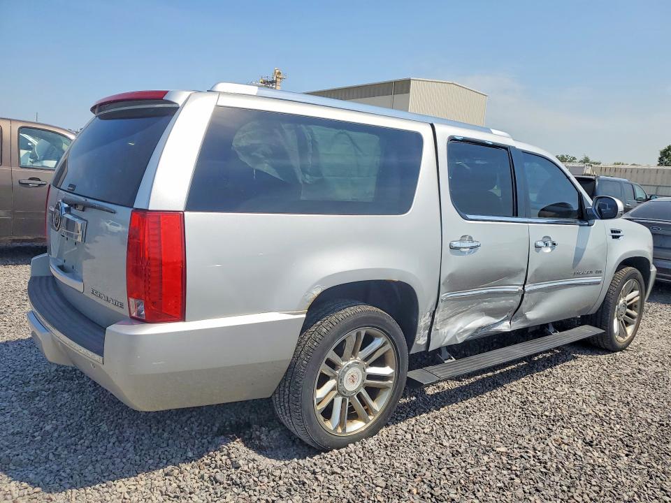 Продажа на аукционе авто 2023 Cadillac Escalade, vin: 1GYS4KEF0DR228162, номер лота: 66090656