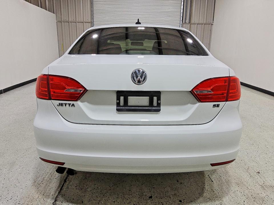 64270596 :رقم المزاد ، 3VWD07AJ6EM309216 vin ، 2014 Volkswagen Jetta مزاد بيع