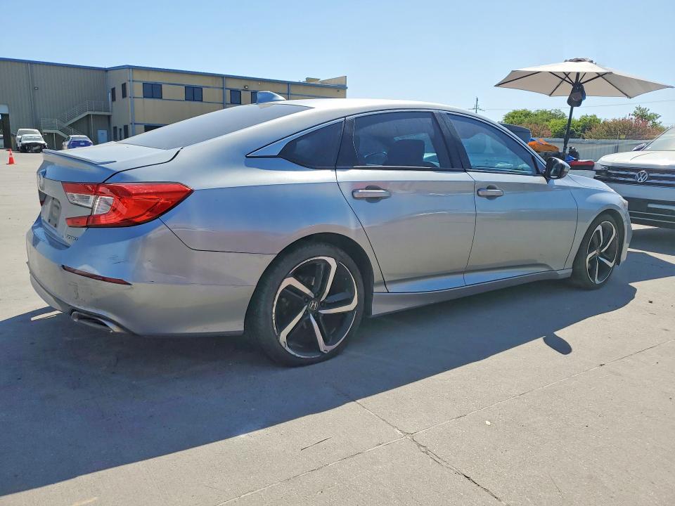 Aukcja sprzedaży 2018 Honda Accord, vin: 1HGCV1F37JA223722, numer aukcji: 65393616