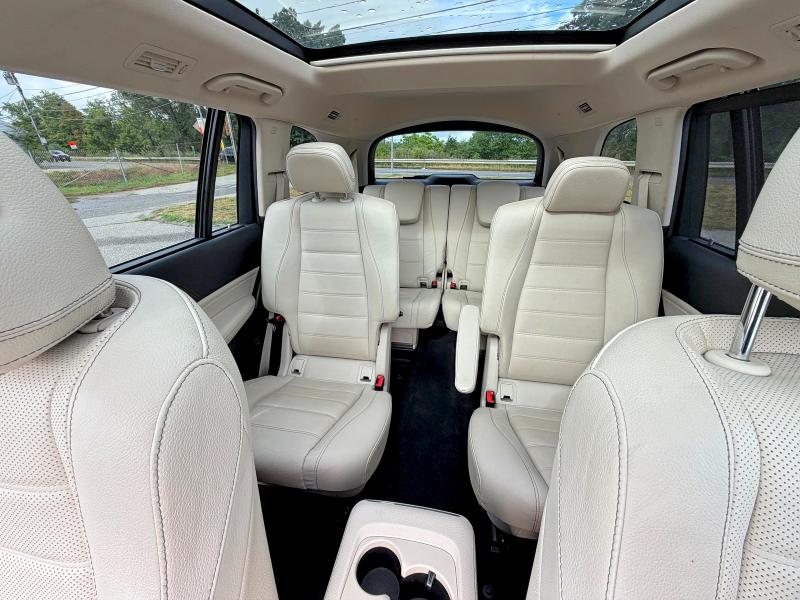 66640846 :رقم المزاد ، 4JGFF5KE9NA714396 vin ، 2022 Mercedes-benz Gls مزاد بيع