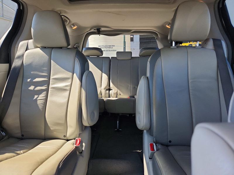Продаж на аукціоні авто 2014 Toyota Sienna, vin: 5TDYK3DC4ES467462, номер лоту: 64184776