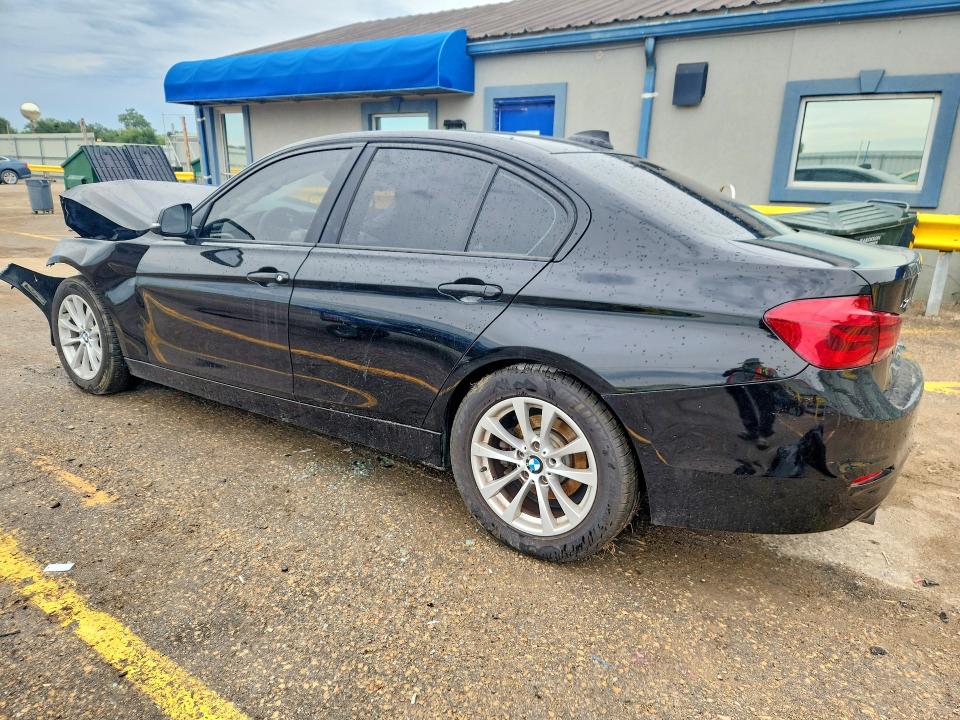 2016 Bmw 320 მანქანა იყიდება აუქციონზე, vin: WBA8A3C53GK552113, აუქციონის ნომერი: 64402756