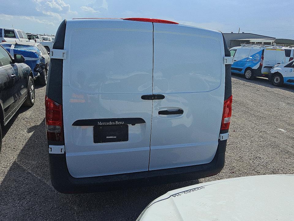 63568946 :رقم المزاد ، W1YV0CEY3L3685695 vin ، 2020 Mercedes-benz Metris مزاد بيع