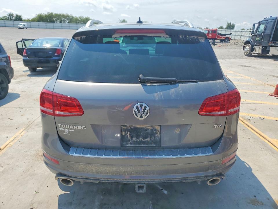Продаж на аукціоні авто 2014 Volkswagen Touareg, vin: WVGDP9BP0ED013225, номер лоту: 64112106