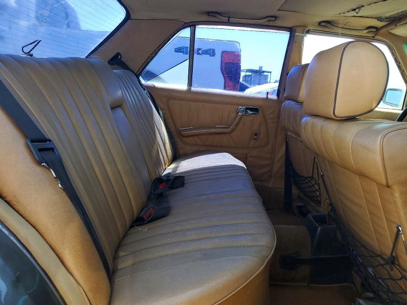 Продажа на аукционе авто 1982 Mercedes-benz 300, vin: WDBAB33A3CB012722, номер лота: 65952416