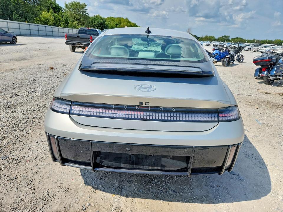 2023 Hyundai Ioniq 6 მანქანა იყიდება აუქციონზე, vin: KMHM34AC2PA043215, აუქციონის ნომერი: 65138756