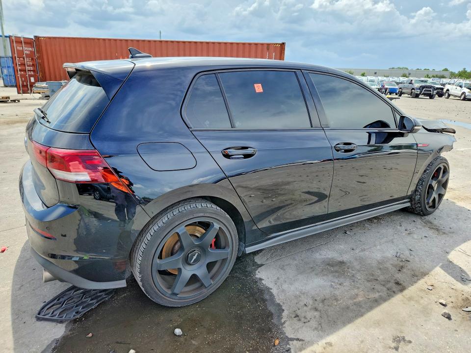 66391116 :رقم المزاد ، WVWWA7CD2PW211416 vin ، 2023 Volkswagen Gti مزاد بيع