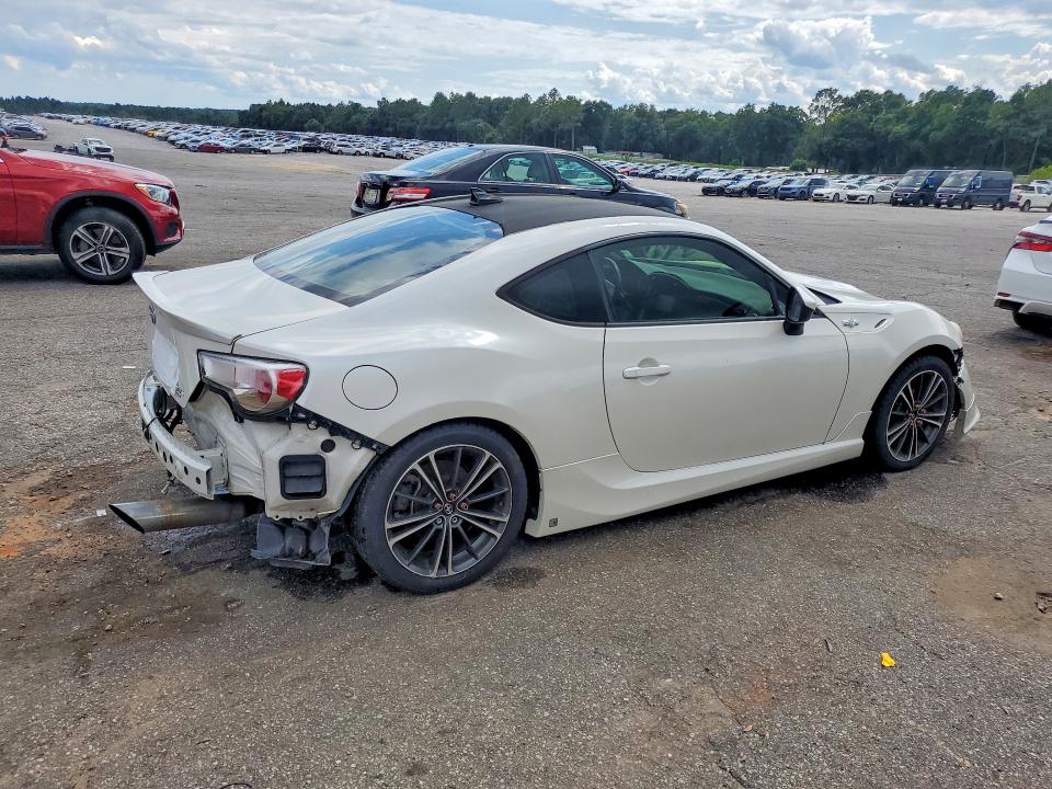63558626 :رقم المزاد ، JF1ZNAA16D1719720 vin ، 2013 Scion Fr-s مزاد بيع