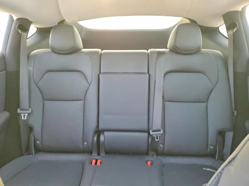 Продажа на аукционе авто 2026 Tesla Model Y, vin: 7SAYGDEDXTA609183, номер лота: 65876176