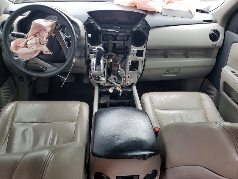 62740356 :رقم المزاد ، 5FNYF3H4XBB017824 vin ، 2011 Honda Pilot مزاد بيع