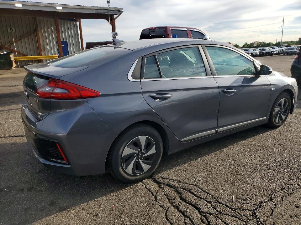 Auction sale of the 2017 Hyundai Ioniq, vin: KMHC75LC3HU049950, lot number: 67292816