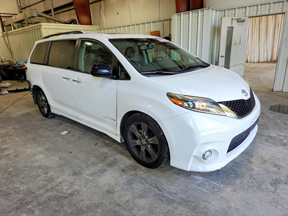 64255426 :رقم المزاد ، 5TDXK3DC8FS625329 vin ، 2015 Toyota Sienna مزاد بيع