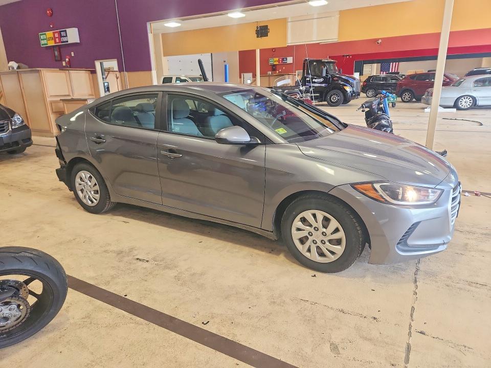 Продаж на аукціоні авто 2018 Hyundai Elantra, vin: 5NPD74LF0JH275151, номер лоту: 64632016