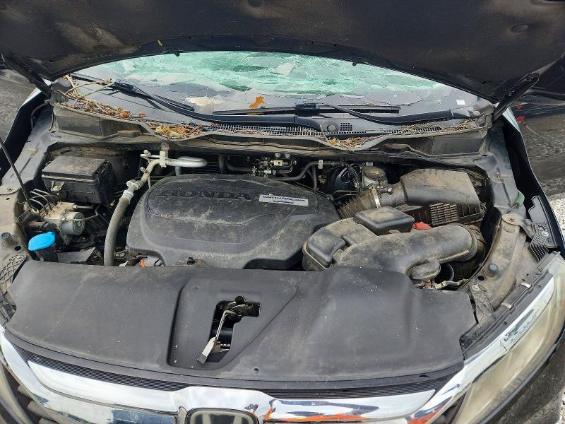 64472966 :رقم المزاد ، 5FNRL6H75KB014502 vin ، 2019 Honda Odyssey مزاد بيع