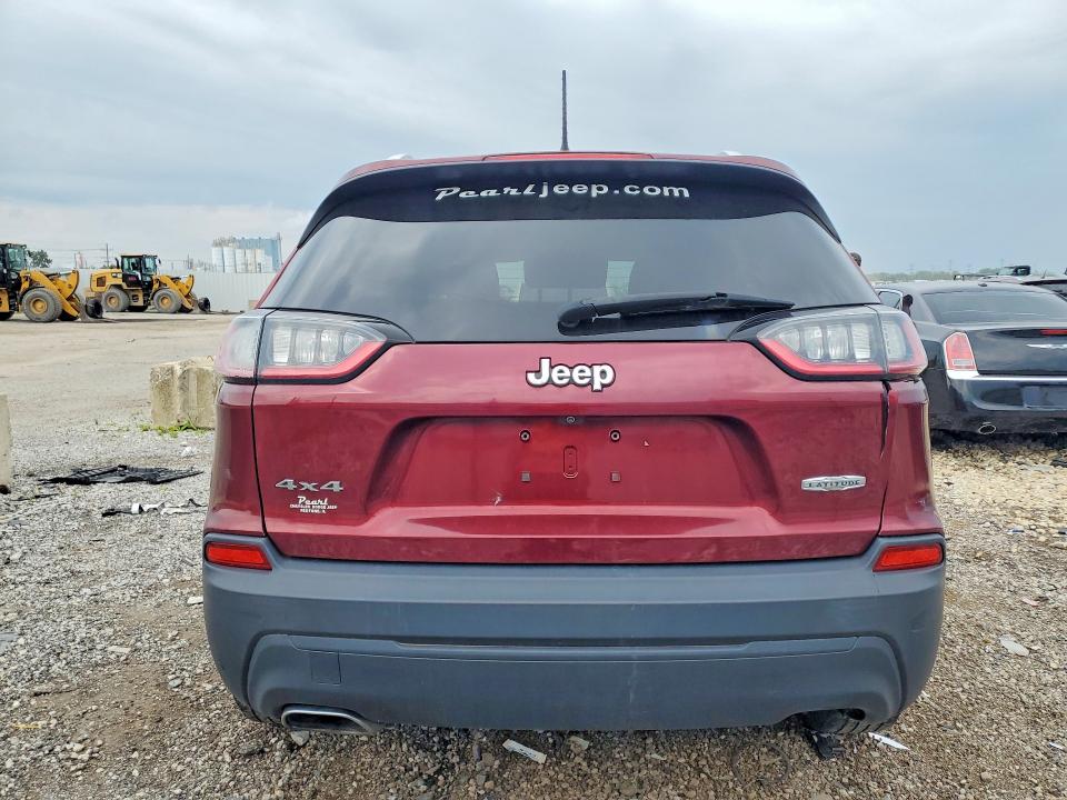 64024606 :رقم المزاد ، 1C4PJMLX0KD182581 vin ، 2018 Jeep Cherokee مزاد بيع