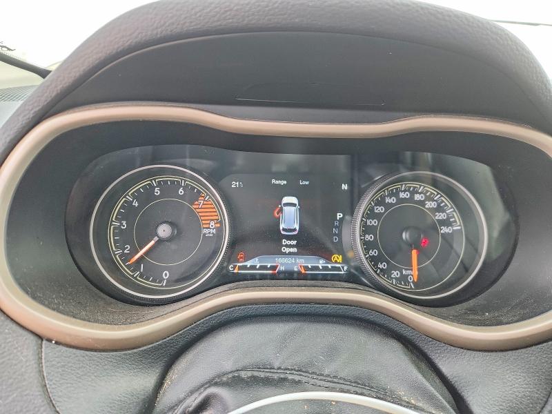 64416696 :رقم المزاد ، 1C4PJMDSXGW374802 vin ، 2016 Jeep Cherokee مزاد بيع