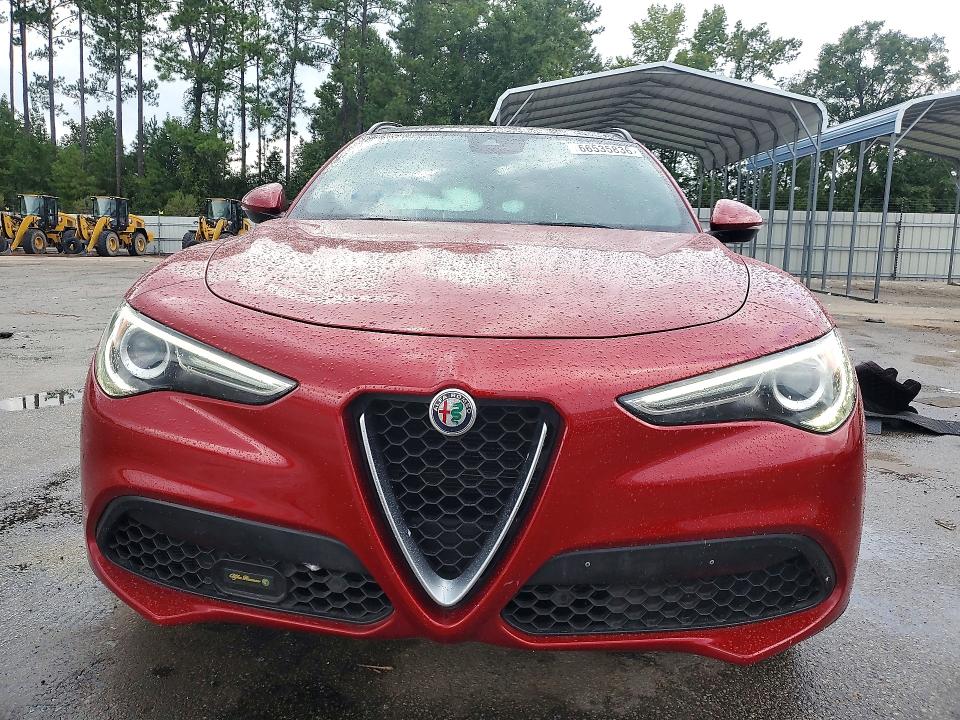Продаж на аукціоні авто 2018 Alfa Romeo Stelvio, vin: ZASFAKNN5J7C06194, номер лоту: 66535836