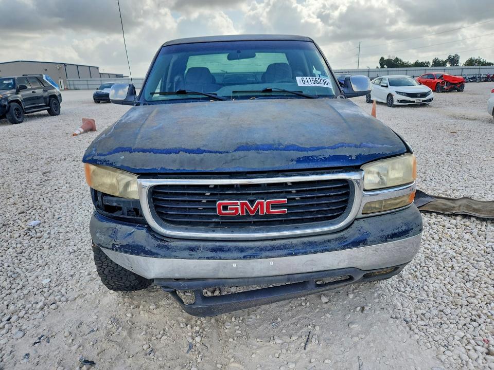 64156236 :رقم المزاد ، 1GTGK29UXYE400415 vin ، 2000 Gmc New Sierra مزاد بيع
