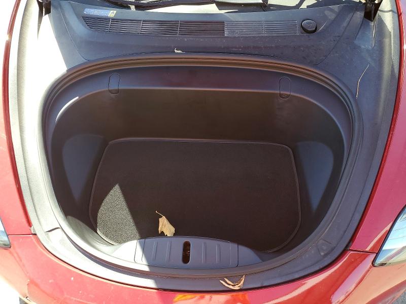 63241526 :رقم المزاد ، 5YJ3E1EA6JF050782 vin ، 2018 Tesla Model 3 مزاد بيع