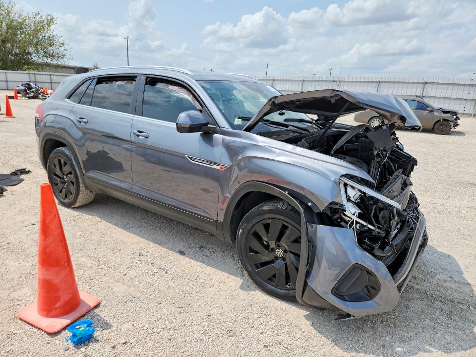 2024 Volkswagen Atlas Cross Sport მანქანა იყიდება აუქციონზე, vin: 1V2JE2CA9RC246111, აუქციონის ნომერი: 64117116
