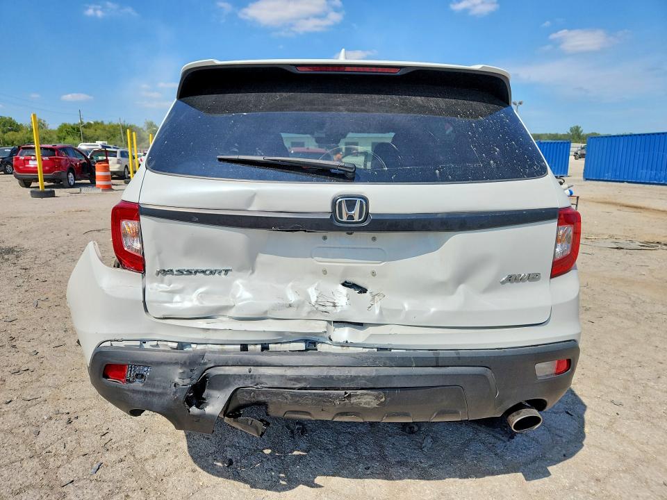 66563556 :رقم المزاد ، 5FNYF8H52MB011542 vin ، 2021 Honda Passport مزاد بيع