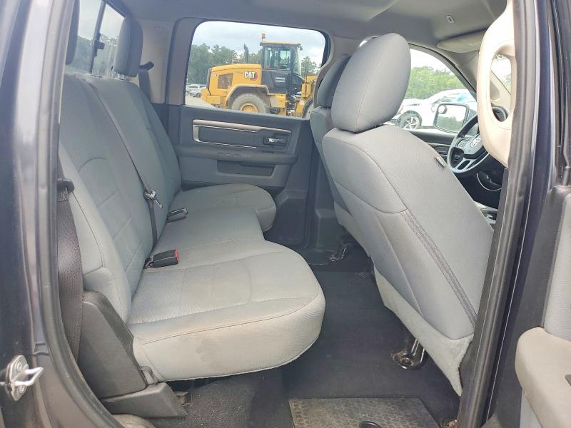 63519206 :رقم المزاد ، 1C6RR6TT6KS656563 vin ، 2019 Ram 1500 Classic مزاد بيع