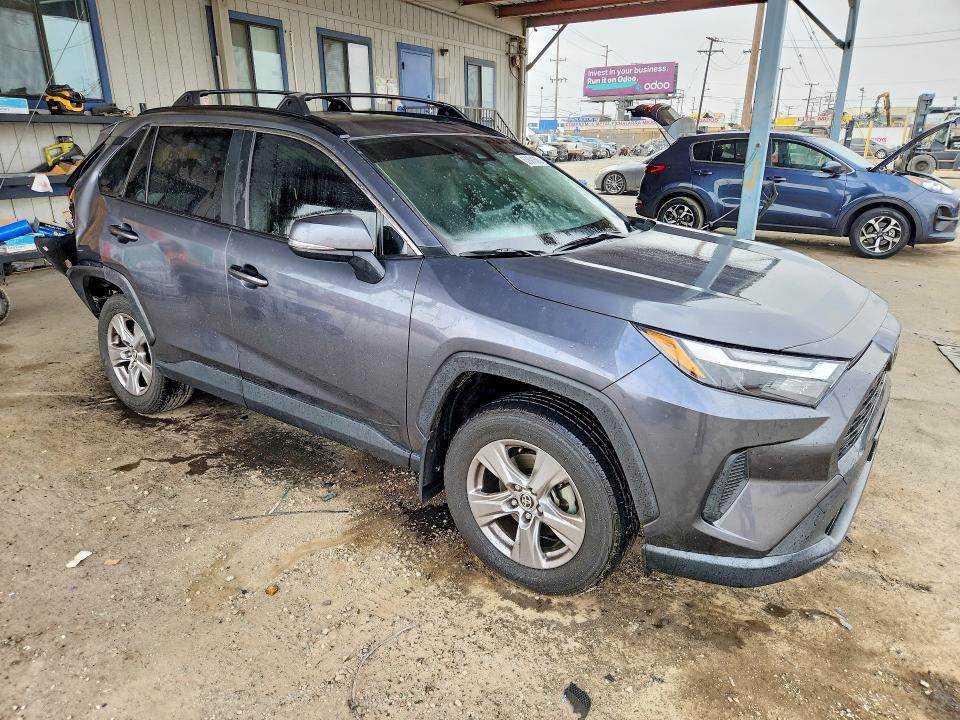 Продаж на аукціоні авто 2023 Toyota Rav4, vin: JTMW1RFV5PD103772, номер лоту: 63891536