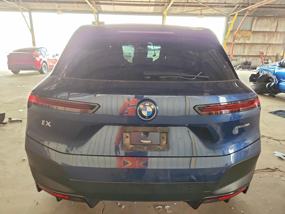 2022 Bmw Ix მანქანა იყიდება აუქციონზე, vin: WB523CF03NCK54750, აუქციონის ნომერი: 63582036