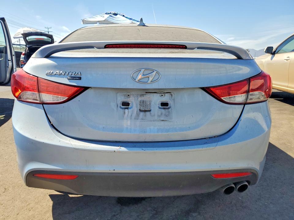 2013 Hyundai Elantra Coupe მანქანა იყიდება აუქციონზე, vin: KMHDH6AE4DU020365, აუქციონის ნომერი: 65896816