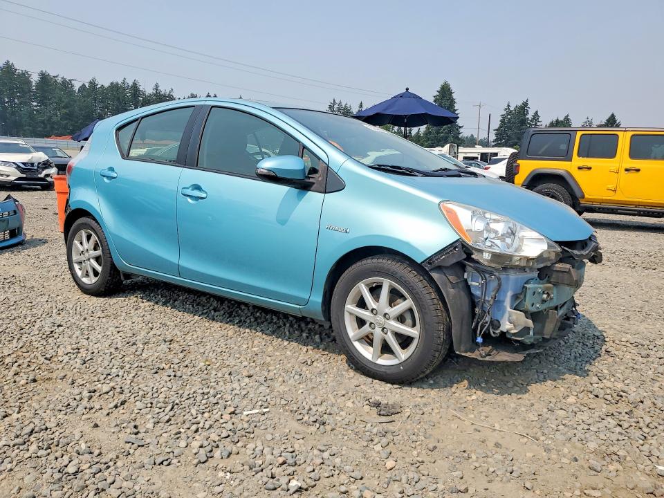 2014 Toyota Prius C მანქანა იყიდება აუქციონზე, vin: JTDKDTB33E1061592, აუქციონის ნომერი: 63246926