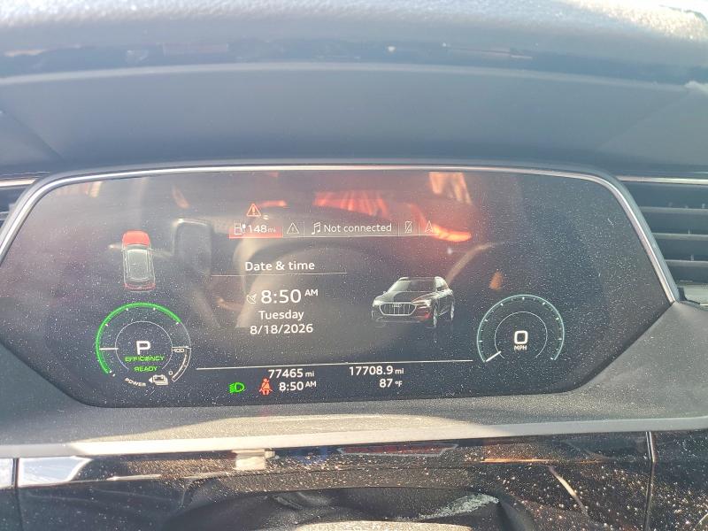 Продаж на аукціоні авто 2019 Audi E-tron, vin: WA1LAAGE1KB013004, номер лоту: 65751066