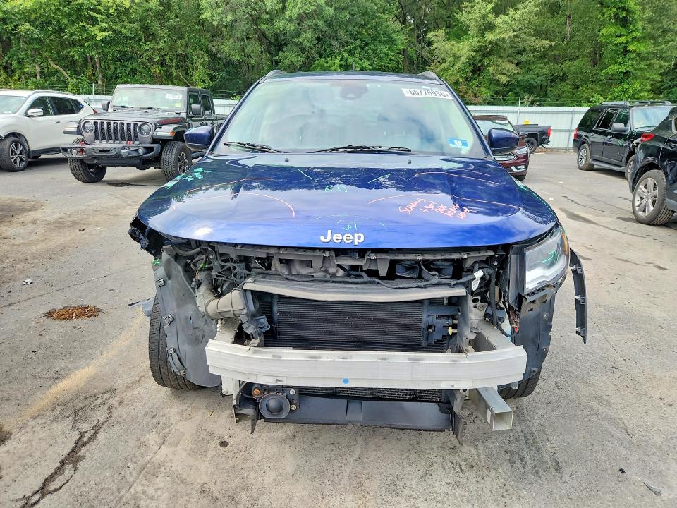 66776936 :رقم المزاد ، 3C4NJDBB3JT116676 vin ، 2018 Jeep Compass مزاد بيع