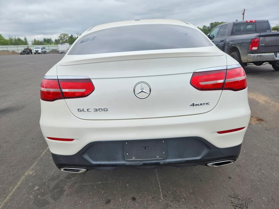 64725436 :رقم المزاد ، WDC0J4KB1HF285183 vin ، 2017 Mercedes-benz Glc Coupe مزاد بيع