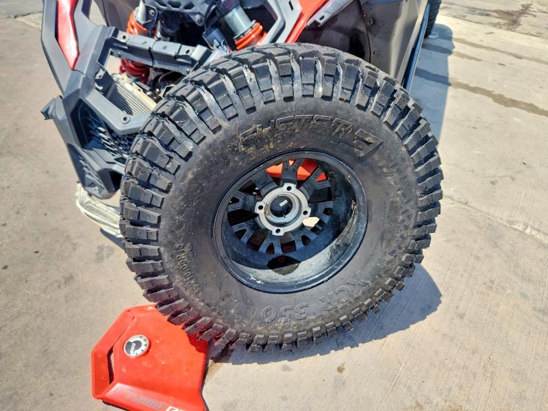 64310666 :رقم المزاد ، 3JBVKAV44NE000683 vin ، 2022 Can-am Maverick X3 Max مزاد بيع