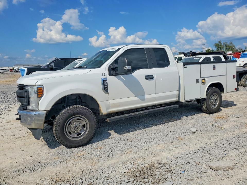 66274076 :رقم المزاد ، 1FT8X3B69KEF57805 vin ، 2019 Ford F350 مزاد بيع