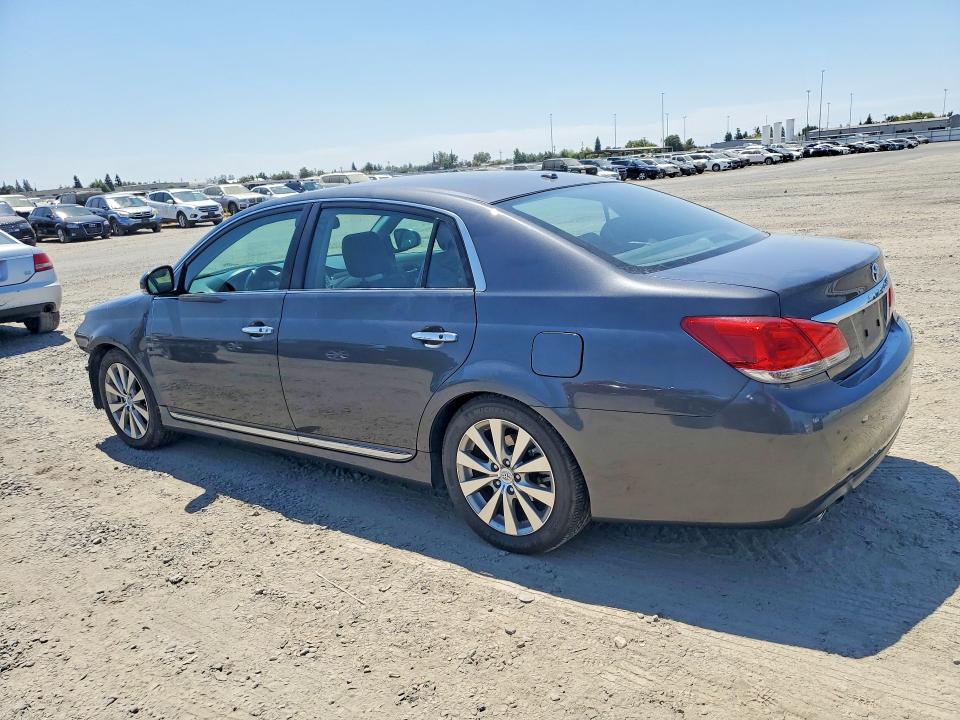 2011 Toyota Avalon მანქანა იყიდება აუქციონზე, vin: 4T1BK3DB5BU386714, აუქციონის ნომერი: 64327776