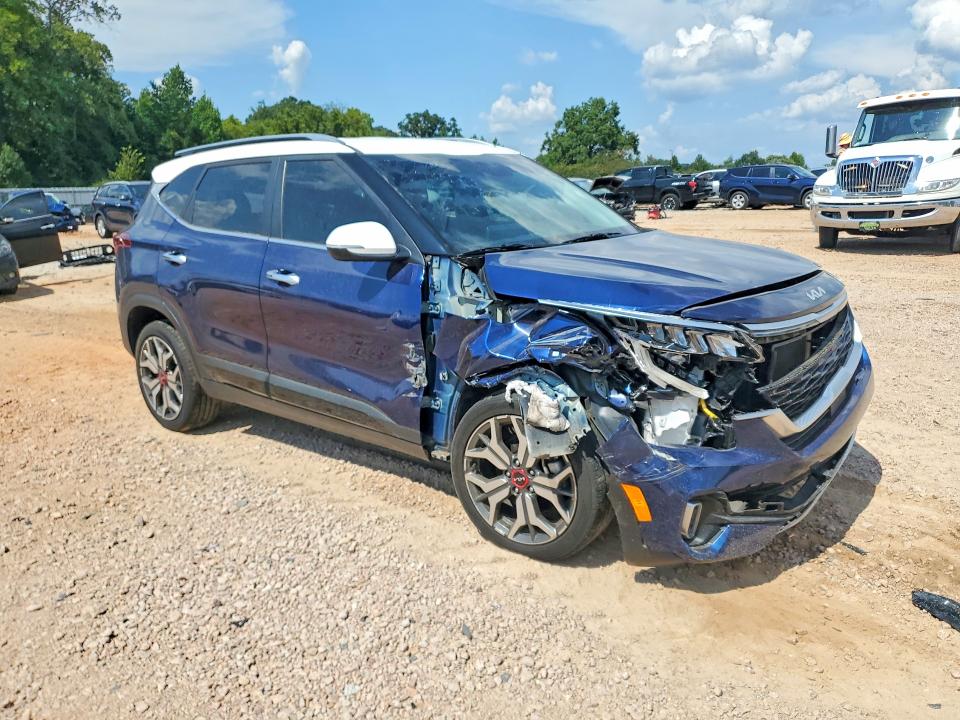 2023 Kia Seltos მანქანა იყიდება აუქციონზე, vin: KNDETCA29P7430061, აუქციონის ნომერი: 66740776