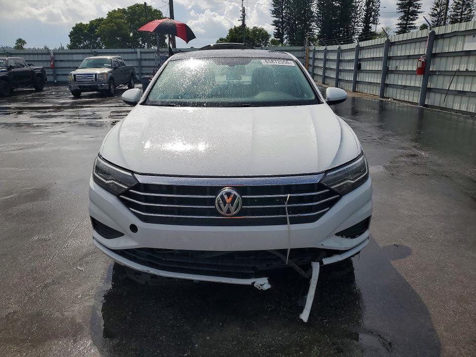 65872556 :رقم المزاد ، 3VWC57BU4MM065196 vin ، 2021 Volkswagen Jetta مزاد بيع