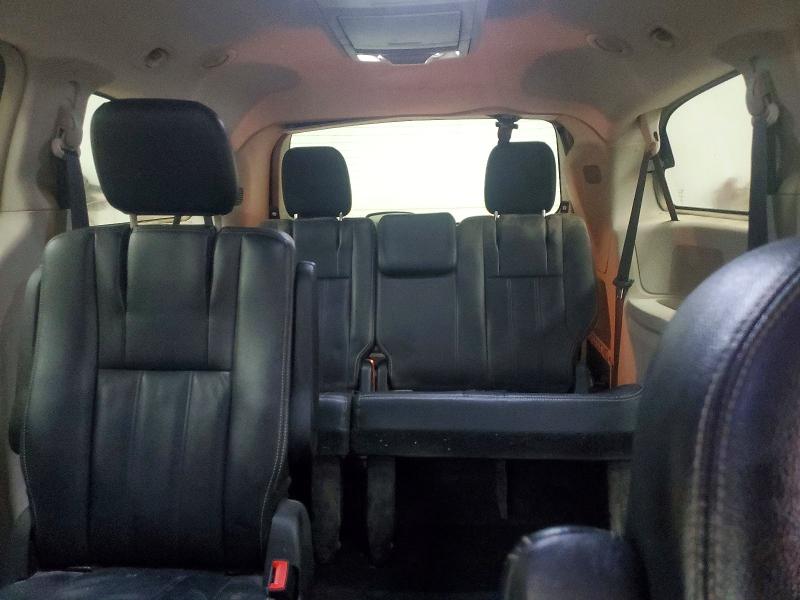 64273746 :رقم المزاد ، 2C4RC1BG2ER434707 vin ، 2014 Chrysler Town & Country مزاد بيع