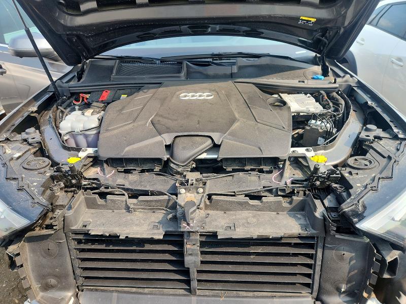 63355406 :رقم المزاد ، WA1LXBF79MD023813 vin ، 2021 Audi Q7 مزاد بيع