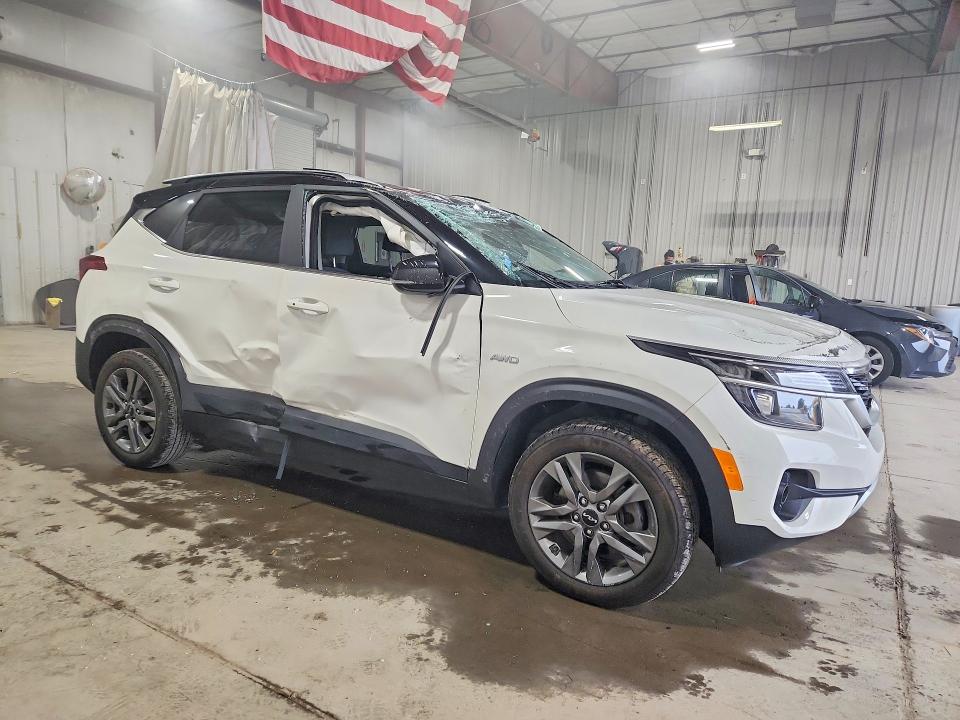 Продажа на аукционе авто 2022 Kia Seltos, vin: KNDEUCAA6N7310008, номер лота: 65637306