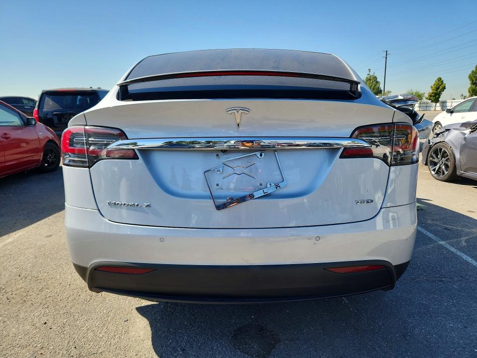 2017 Tesla Model X მანქანა იყიდება აუქციონზე, vin: 5YJXCBE23HF058046, აუქციონის ნომერი: 66406976