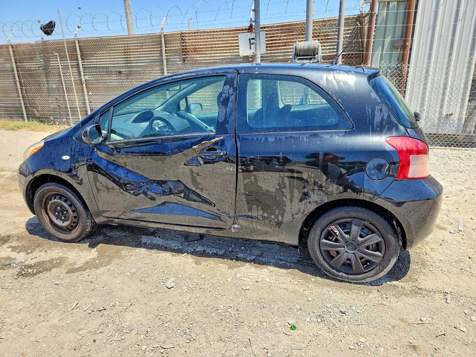63775106 :رقم المزاد ، JTDJT923X85158982 vin ، 2008 Toyota Yaris مزاد بيع